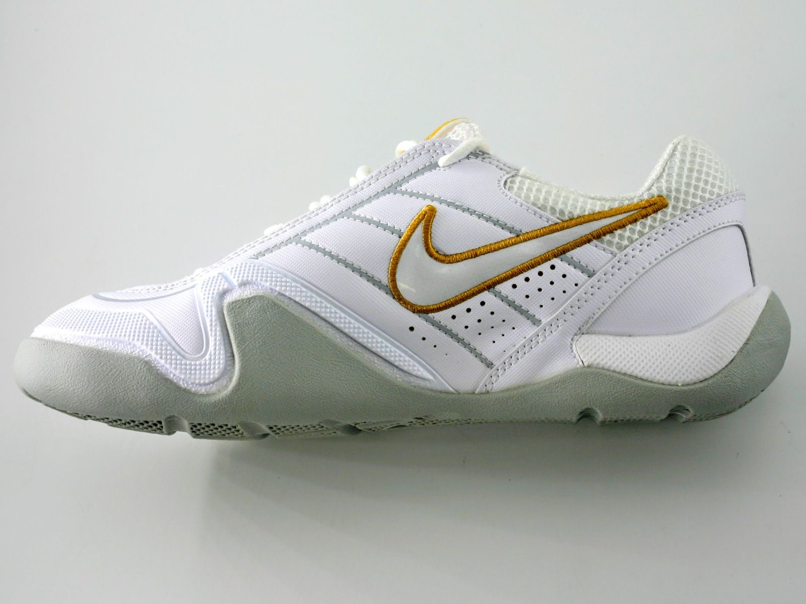 Nike - Air Zoom Shoes - White/Gold - 0